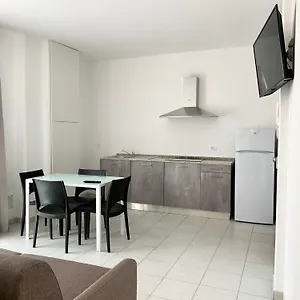 The Ap Fiumaretta Apartament